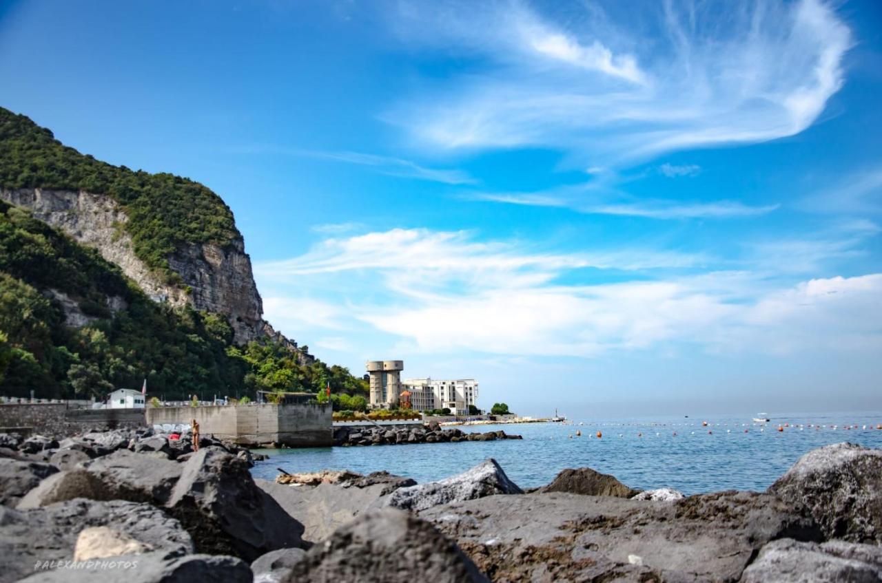 Il Rifugio Di Pozzano Apartment Castellammare di Stabia Luaran gambar